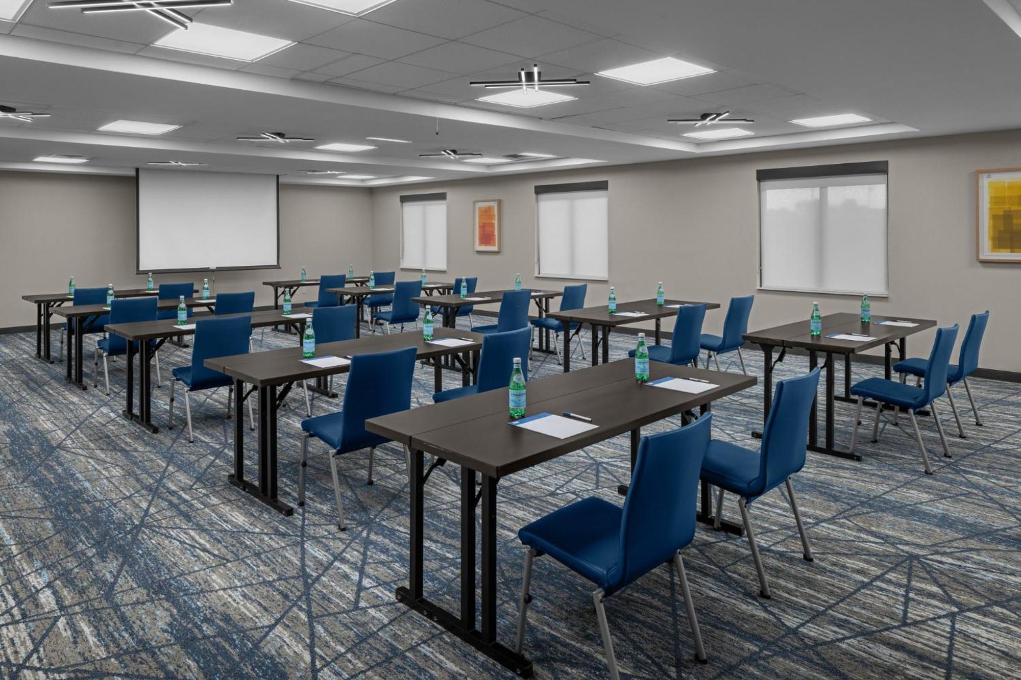 Holiday Inn Express & Suites Midland Loop 250 By Ihg Экстерьер фото